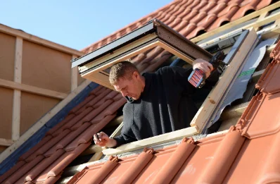 Pose de fenêtres de toit Velux à Bénouville